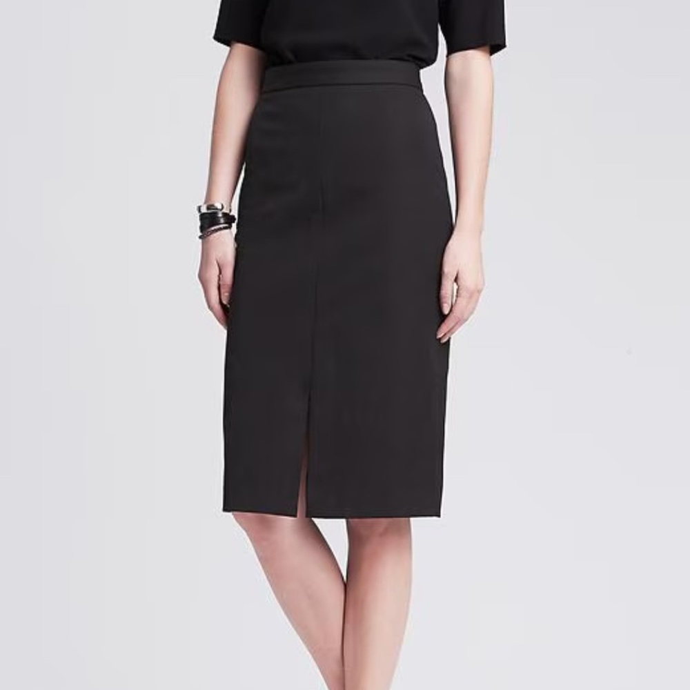Banana Republic Skirt Like New Condition